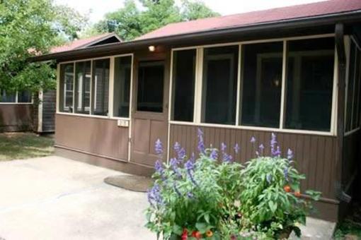 фото отеля Chautauqua Cottages