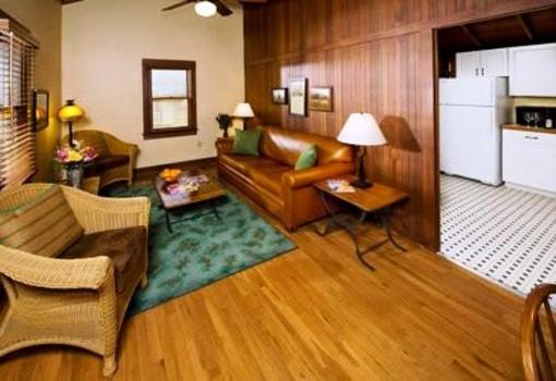 фото отеля Chautauqua Cottages