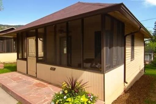 фото отеля Chautauqua Cottages