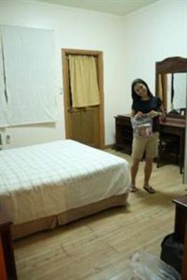фото отеля Subic Holiday Villas
