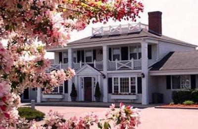 фото отеля The Port Inn Portsmouth (New Hampshire)