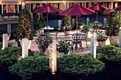 фото отеля The Port Inn Portsmouth (New Hampshire)