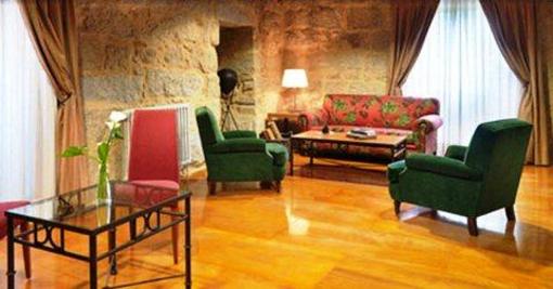 фото отеля Hotel Monumento Monasteiro de San Clodio