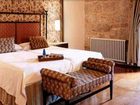 фото отеля Hotel Monumento Monasteiro de San Clodio