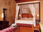 фото отеля Hotel Monumento Monasteiro de San Clodio