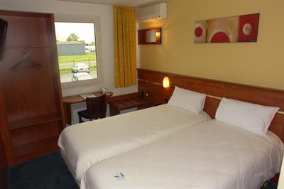 фото отеля Brit Hotel Prema