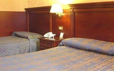 фото отеля Hotel Apollo Mumbai