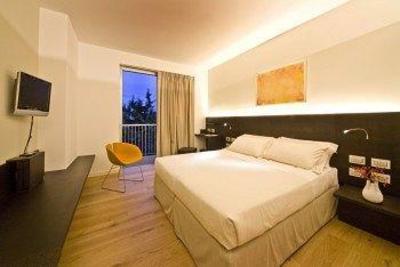 фото отеля Mod 05 Living Hotel Castelnuovo del Garda