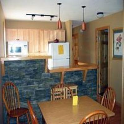 фото отеля Canadian Rockies Chalets