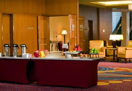 фото отеля Marriott Crystal Gateway