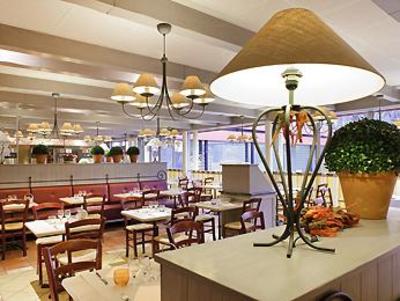 фото отеля Hotel Ibis Charles De Gaulle Aeroport Terminal Roissy-en-France