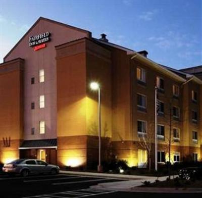 фото отеля Fairfield Inn & Suites Atlanta East/Lithonia