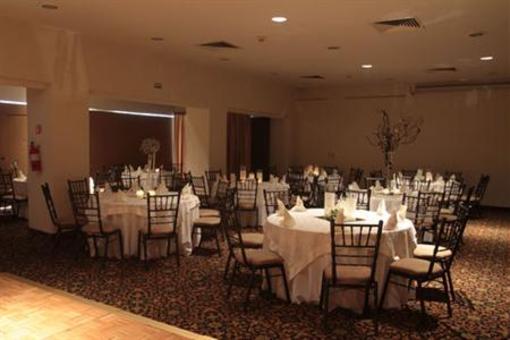 фото отеля Holiday Inn Norte Monterrey
