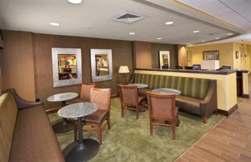 фото отеля Hampton Inn Winston-Salem - I-40 / Hanes Mall