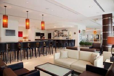 фото отеля Holiday Inn Express Dubai Internet City
