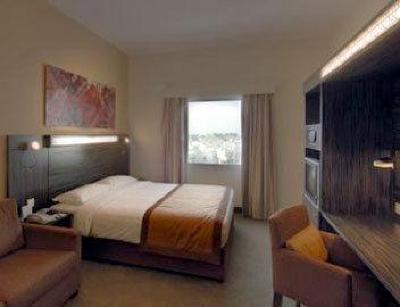 фото отеля Holiday Inn Express Dubai Internet City