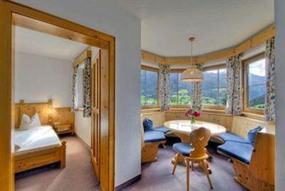 фото отеля Goldried Hotel