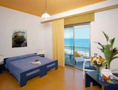 фото отеля Hotel Nettuno Beach