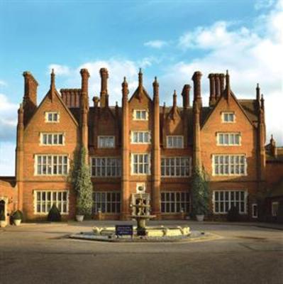 фото отеля De Vere Dunston Hall
