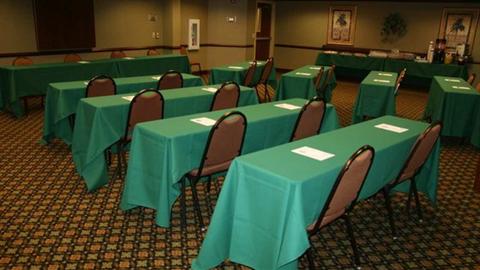 фото отеля Hampton Inn I-40 E (Tinker Air Force Base)