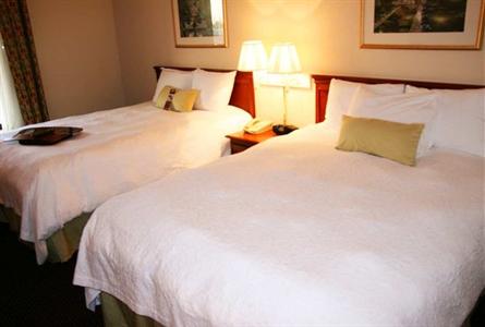 фото отеля Hampton Inn I-40 E (Tinker Air Force Base)
