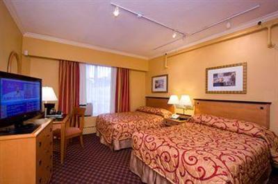 фото отеля Howard Johnson Hotel Vancouver