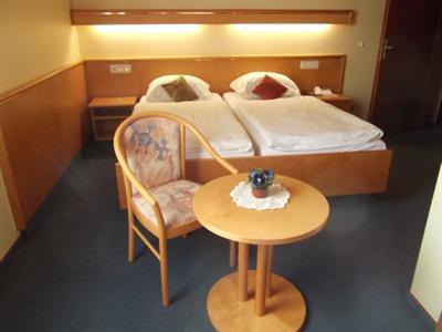 фото отеля Hotel zum Freigericht