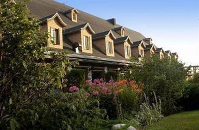 фото отеля Hotel Cap-aux-Pierres