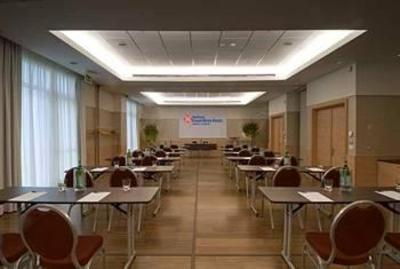 фото отеля Hilton Garden Inn Rome Airport