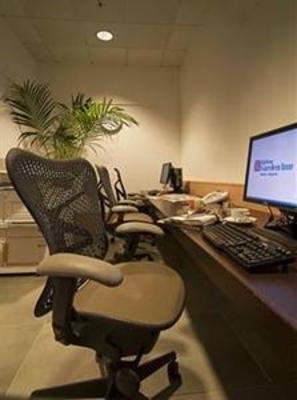 фото отеля Hilton Garden Inn Rome Airport
