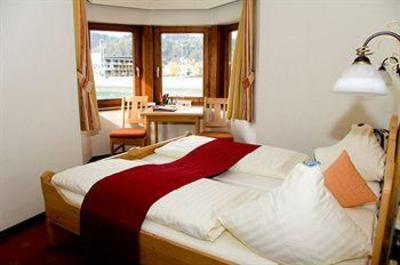 фото отеля Altstadthotel Auracher Lochl
