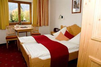 фото отеля Altstadthotel Auracher Lochl