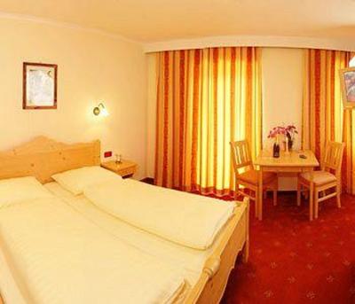фото отеля Altstadthotel Auracher Lochl