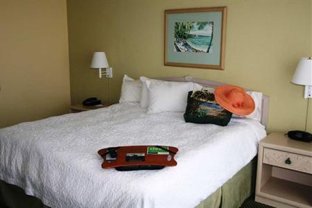 фото отеля Hampton Inn and Suites Islamorada