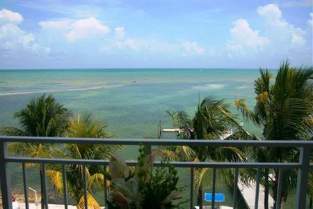 фото отеля Hampton Inn and Suites Islamorada