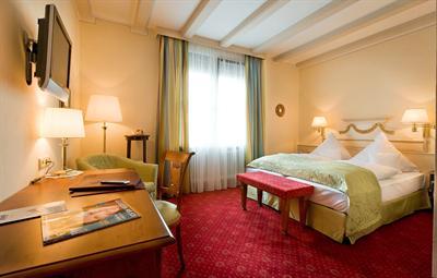 фото отеля Romantik Hotel Fuerstenhof