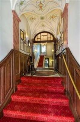 фото отеля Romantik Hotel Fuerstenhof