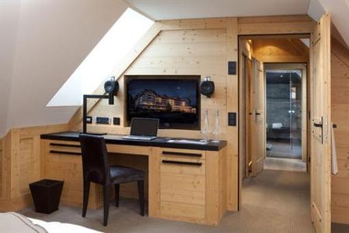 фото отеля Grand Hotel Park Gstaad