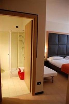 фото отеля Hotel Metropolis Reggio Emilia