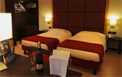 фото отеля Hotel Metropolis Reggio Emilia