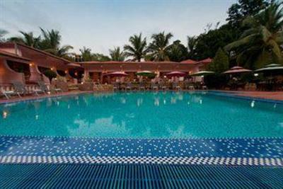 фото отеля Leoney Resort