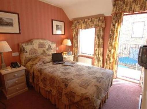 фото отеля Cotswold Lodge Hotel Oxford