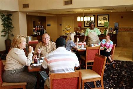 фото отеля Hampton Inn & Suites Columbus-Easton