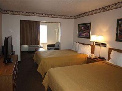 фото отеля New Victorian Suites Lincoln, NE