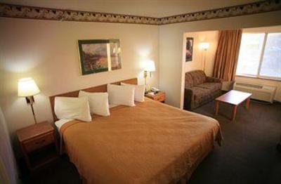 фото отеля New Victorian Suites Lincoln, NE