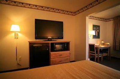 фото отеля New Victorian Suites Lincoln, NE