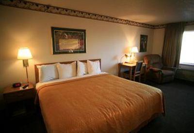 фото отеля New Victorian Suites Lincoln, NE
