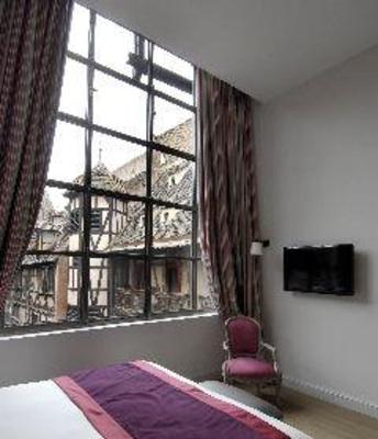 фото отеля Cour Du Corbeau Hotel