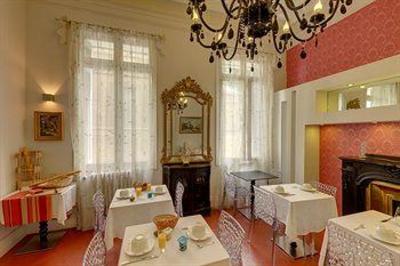 фото отеля Hotel La Residence Narbonne