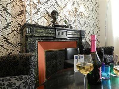фото отеля Hotel La Residence Narbonne